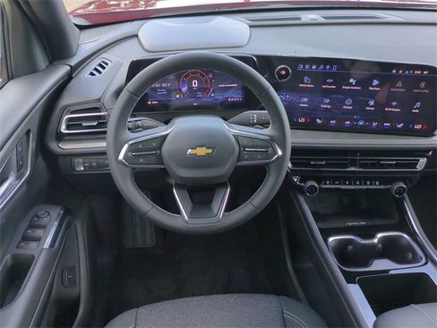 New 2026 Chevrolet Traverse LT w/ Driver Confidence Package image 16