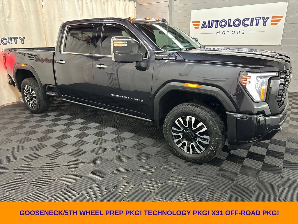 Used 2025 GMC Sierra 2500 Denali Ultimate AWD/4WD image 1