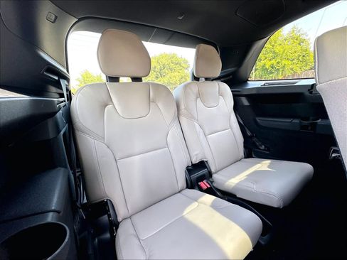 New 2026 Volvo XC90 T8 Ultra w/ Protection Package AWD/4WD image 28