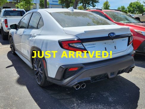 Used 2022 Subaru WRX Limited AWD/4WD image 4