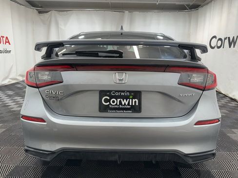 Used 2022 Honda Civic Sport image 5