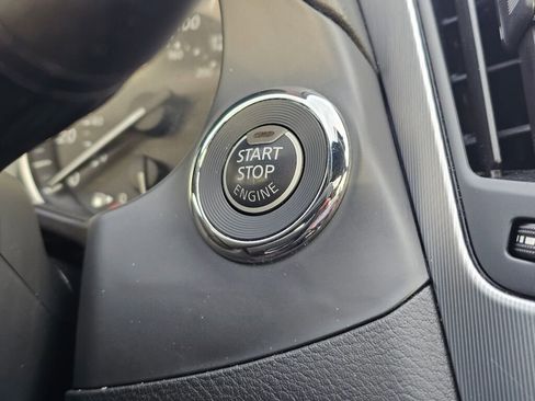 Used 2021 INFINITI Q60 3.0t Luxe w/ Essential Package image 38