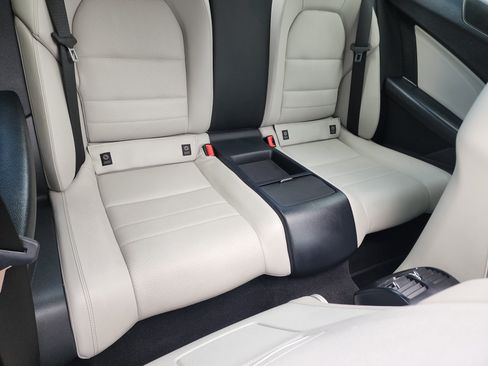 Used 2014 Mercedes-Benz C 250 Coupe image 14