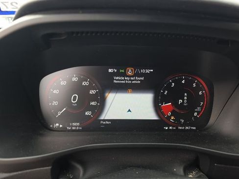 Used 2019 Volvo XC40 T5 Momentum AWD/4WD image 9