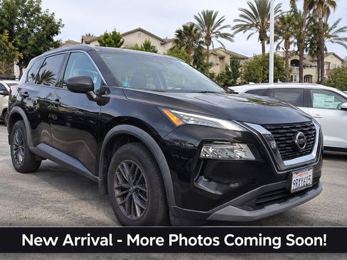 Used 2023 Nissan Rogue S FWD image 1