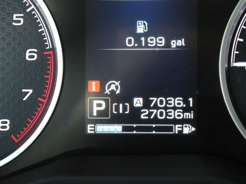 Used 2024 Subaru Forester Premium AWD/4WD image 3