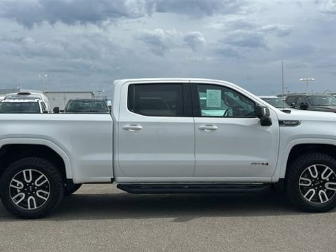 Used 2020 GMC Sierra 1500 AT4 w/ AT4 Premium Package AWD/4WD image 2