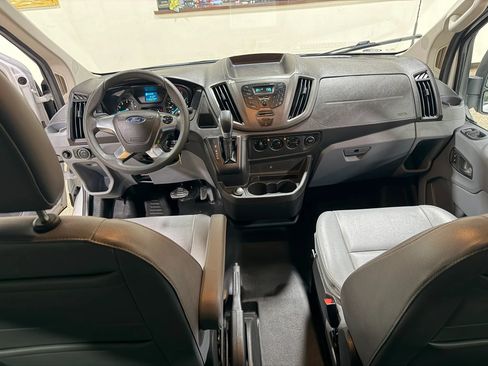 Used 2019 Ford Transit 350 XL RWD image 48