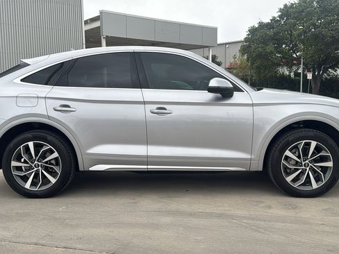 Used 2022 Audi Q5 2.0T Premium w/ Convenience Package image 8