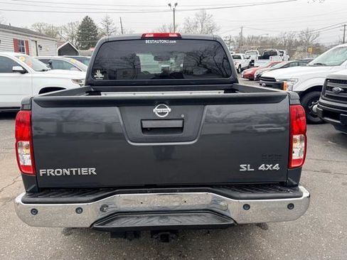 Used 2013 Nissan Frontier SL image 7