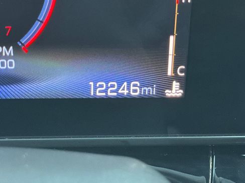 Used 2025 Chevrolet Trax RS w/ Driver Confidence Package image 23