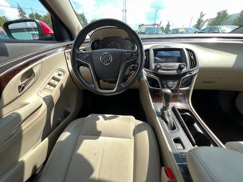 Used 2014 Buick LaCrosse image 21