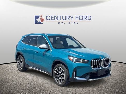 Used 2023 BMW X1 xDrive28i w/ Convenience Package AWD/4WD image 1