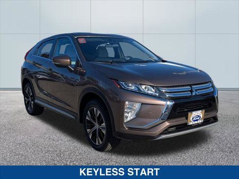 Used 2018 Mitsubishi Eclipse Cross SE image 7