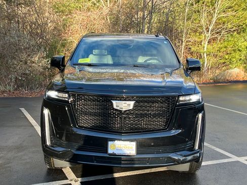 Used 2022 Cadillac Escalade ESV Sport image 8