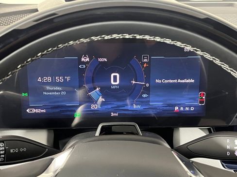 New 2026 Chevrolet Equinox EV LT image 15