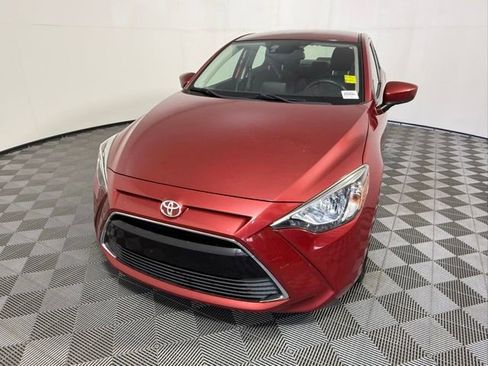 Used 2017 Toyota Yaris iA FWD image 2