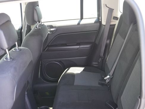 Used 2017 Jeep Patriot Sport w/ Power Value Group FWD image 26