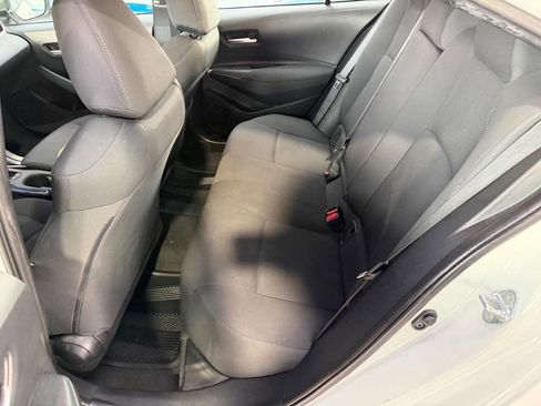 Used 2020 Toyota Corolla LE image 15