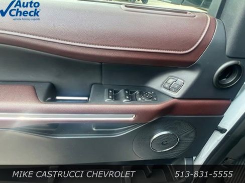 Used 2024 Ford Expedition Limited AWD/4WD image 11
