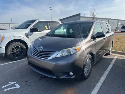 Used 2016 Toyota Sienna XLE