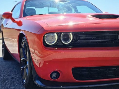 Used 2022 Dodge Challenger GT w/ Blacktop Package image 9