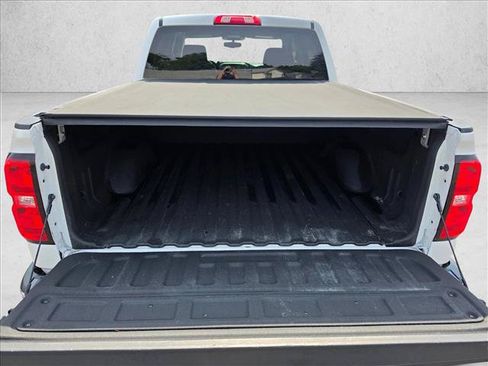Used 2017 Chevrolet Silverado 1500 LT AWD/4WD image 15