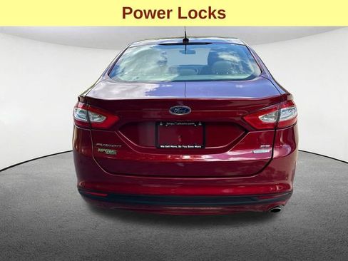 Used 2016 Ford Fusion SE w/ Equipment Group 202A FWD image 11
