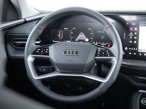 New 2025 Audi Q5 Premium Plus image 9