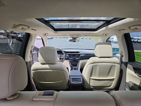 Used 2020 Cadillac XT6 Premium Luxury w/ LPO, Floor Liner Package image 26