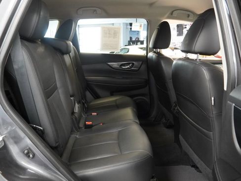 Used 2015 Nissan Rogue SL image 30