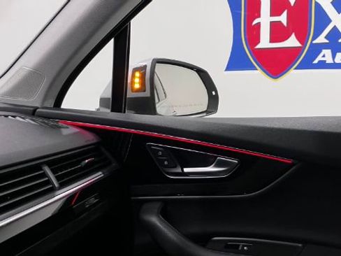 Used 2019 Audi Q7 3.0T Premium Plus image 17