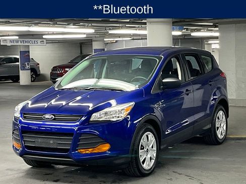 Used 2016 Ford Escape S image 4