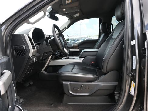 Used 2020 Ford F150 Lariat w/ Equipment Group 501A Mid RWD image 18