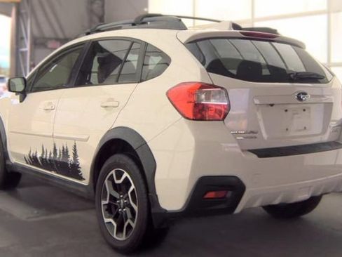 Used 2017 Subaru Crosstrek 2.0i Limited w/ Popular Package #2 AWD/4WD image 37
