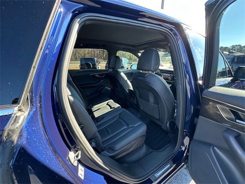Used 2021 Audi Q7 2.0T Premium w/ Convenience Package image 17