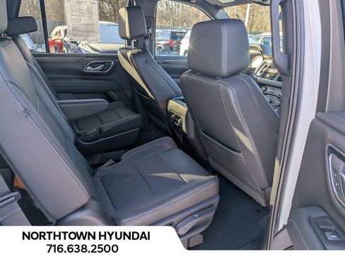 Used 2024 Chevrolet Tahoe LT image 9