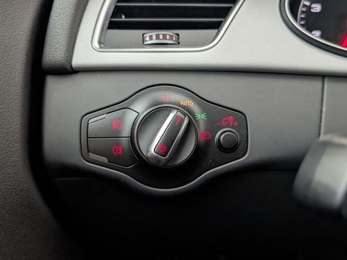 Used 2015 Audi A4 2.0T Premium Plus image 11