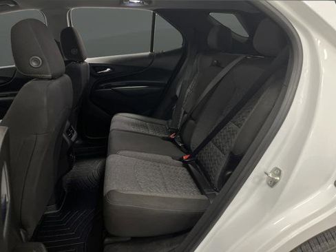 Used 2024 Chevrolet Equinox LT image 27