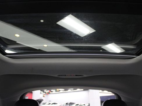 Used 2017 Audi Q3 2.0T Premium image 36