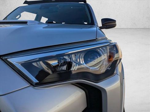 Used 2023 Toyota 4Runner TRD Off-Road image 7