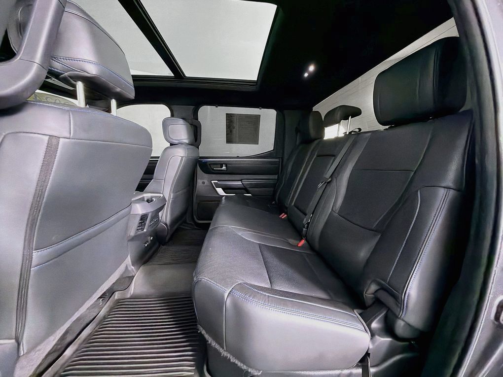 Used 2024 Toyota Tundra Platinum AWD/4WD image 27