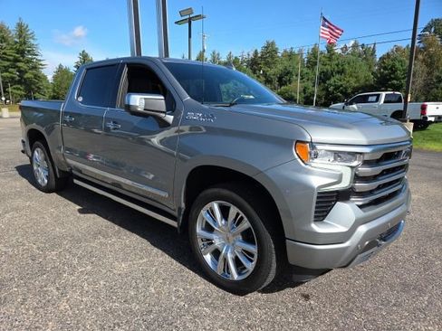 Used 2024 Chevrolet Silverado 1500 High Country AWD/4WD image 1