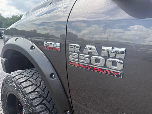 Used 2018 RAM 2500 Big Horn w/ Sport Appearance Group AWD/4WD image 17