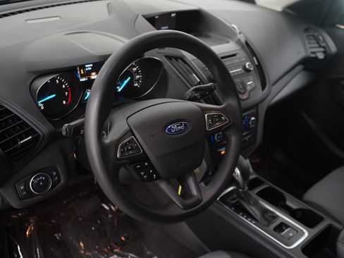 Used 2018 Ford Escape SE w/ Ford Safe & Smart Package FWD image 20