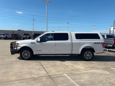Used 2019 Ford F150 Lariat image 7