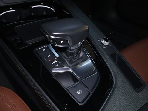 Used 2021 Audi A4 2.0T Premium Plus w/ Premium Plus Package image 36