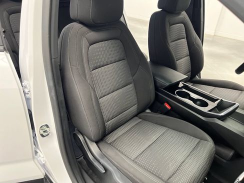 Used 2025 Chevrolet Equinox LT AWD/4WD image 28