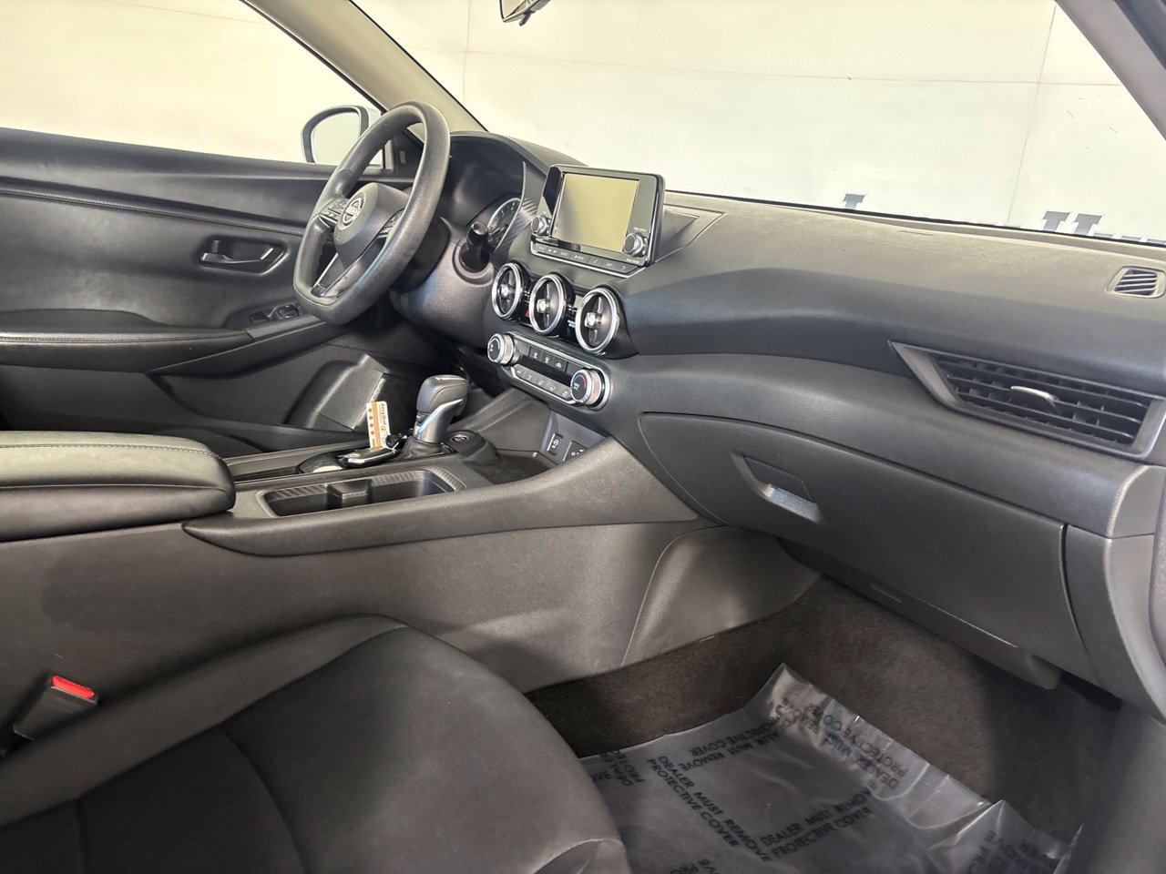 Used 2024 Nissan Sentra S FWD image 31