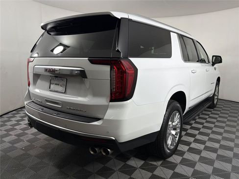 Certified 2024 GMC Yukon XL Denali RWD image 6